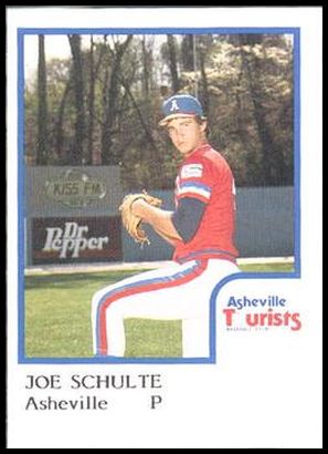 26 Joe Schulte